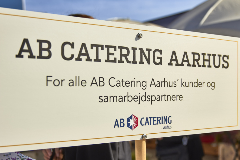 20909 AB Catering MG 9250